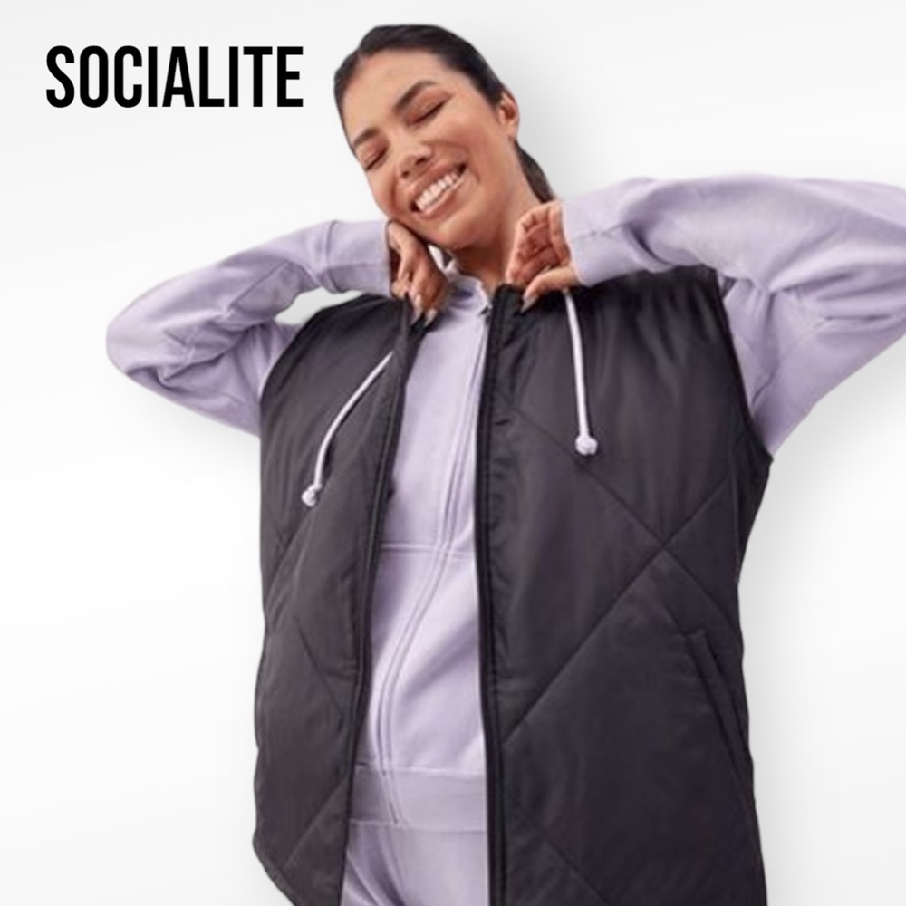 NWT Socialite QUILTED VEST Black SMALL/MEDIUM